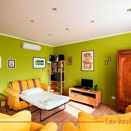 Casa Bianchera مونفالكوني المظهر الخارجي الصورة
