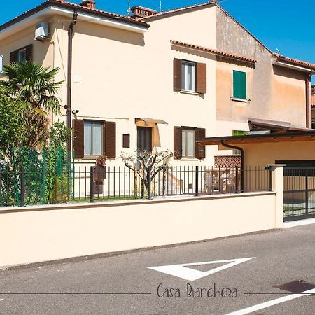 Casa Bianchera مونفالكوني المظهر الخارجي الصورة