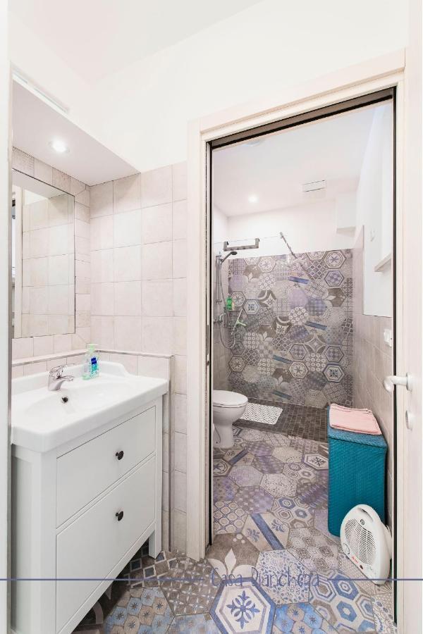 Casa Bianchera مونفالكوني المظهر الخارجي الصورة