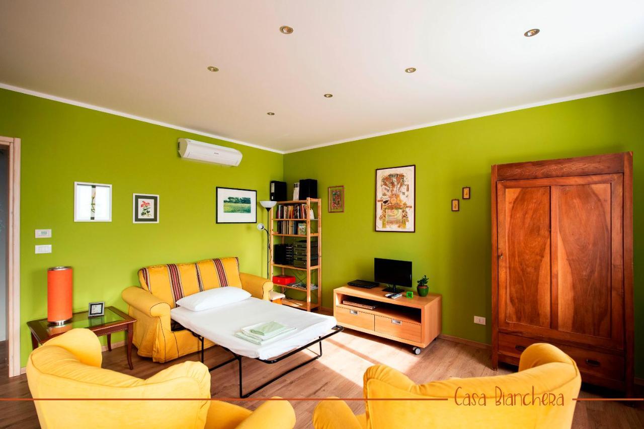 Casa Bianchera مونفالكوني المظهر الخارجي الصورة